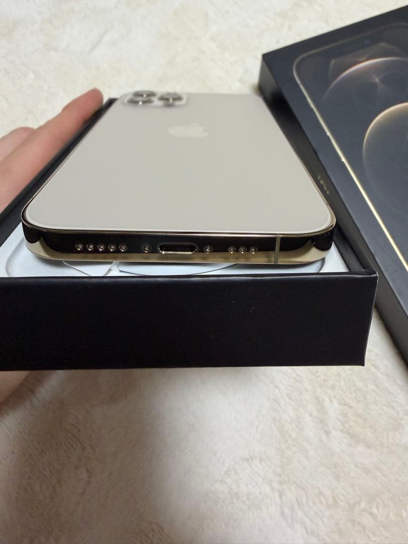 Apple iPhone 12 Pro 256gbゴールド本体
