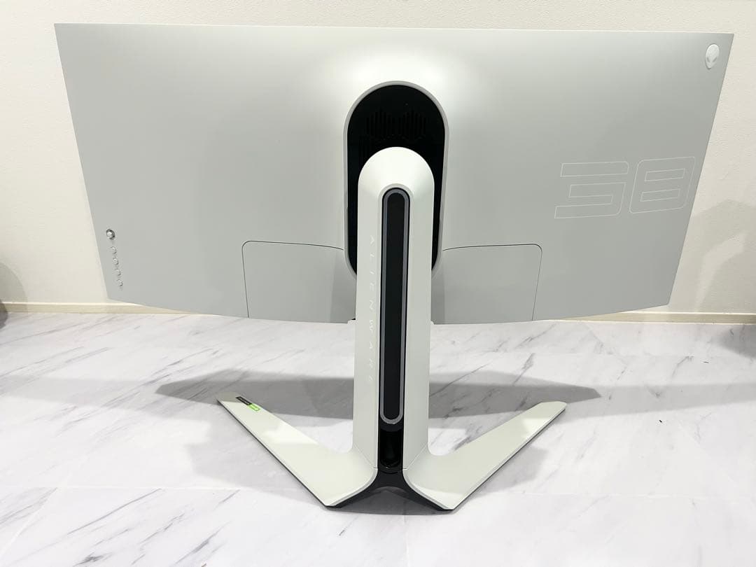 DELL Alienware AW3821DW 37.5インチ