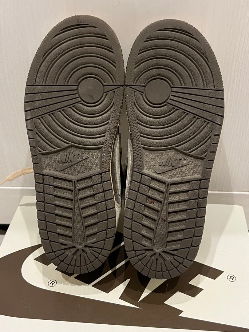 Nike Air Jordan 1 Low リバースモカ　21cm