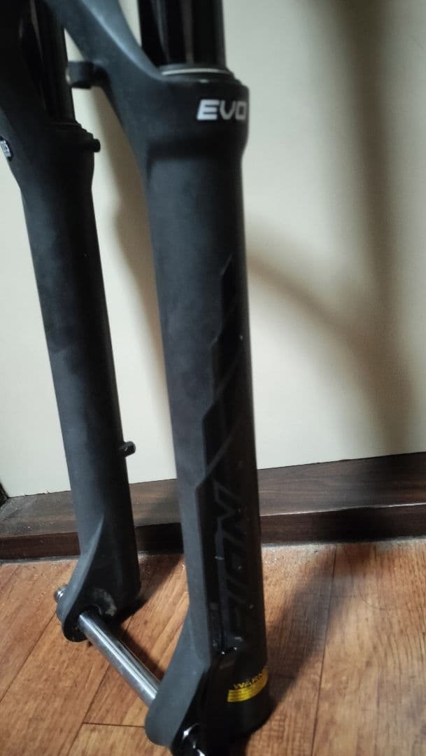 【送料無料】 SR SUNTOUR AION EVO 160mm サスペンション