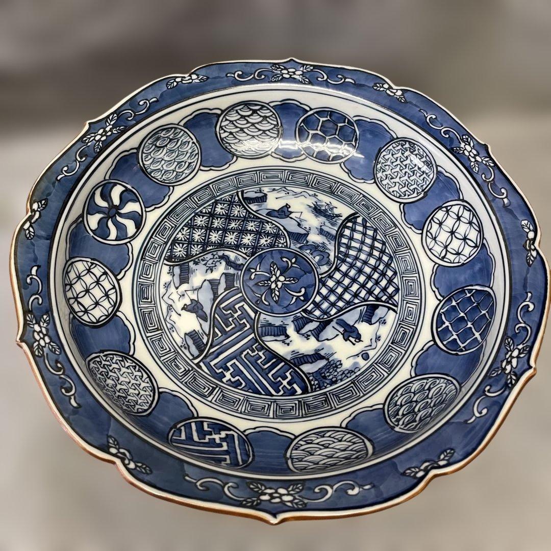 有田焼　染付　桔梗縁十寸鉢　平戸松山窯　30センチ　大皿　盛り鉢　台座付き　脚付