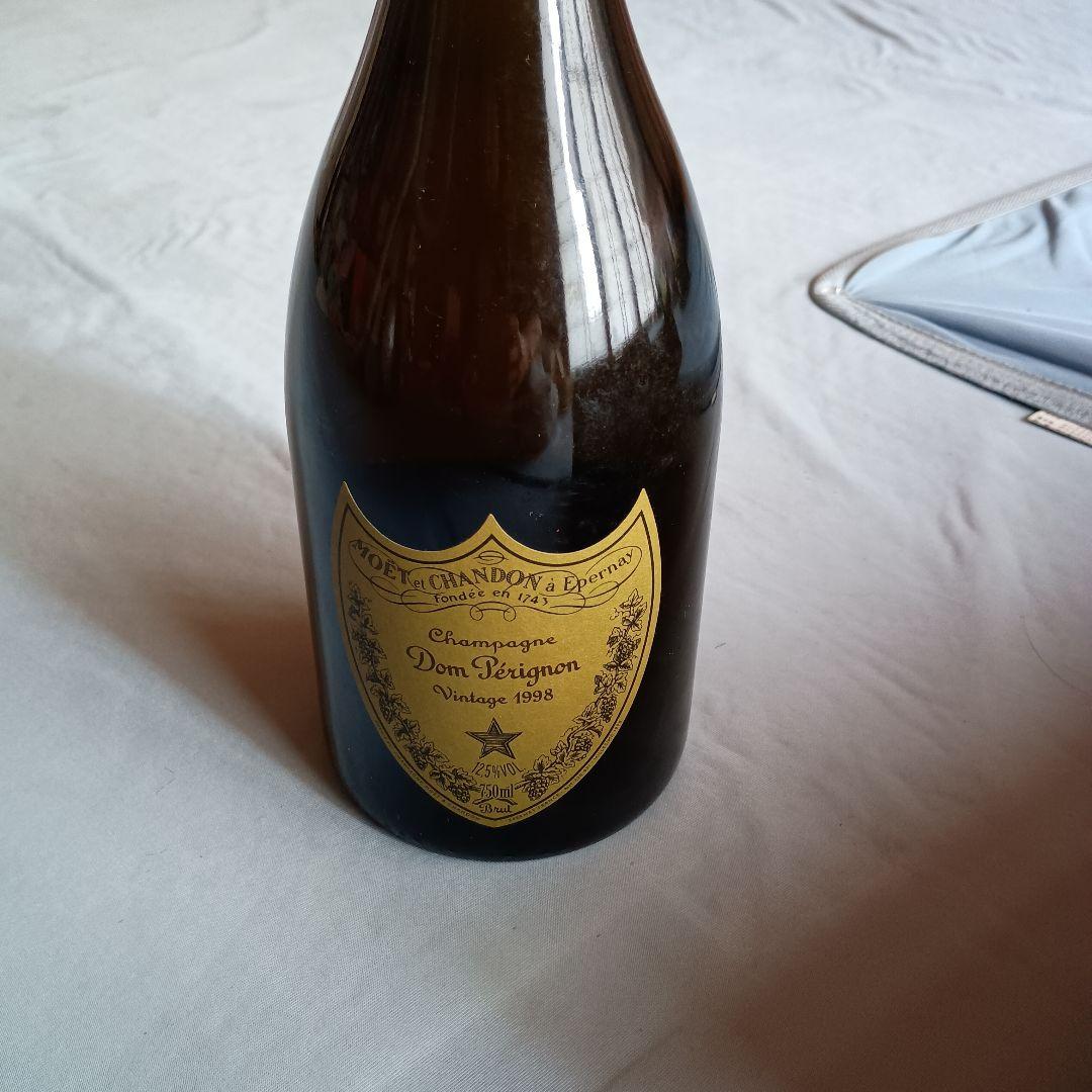 Moët & ChandonChampagne DomPérignon 1998
