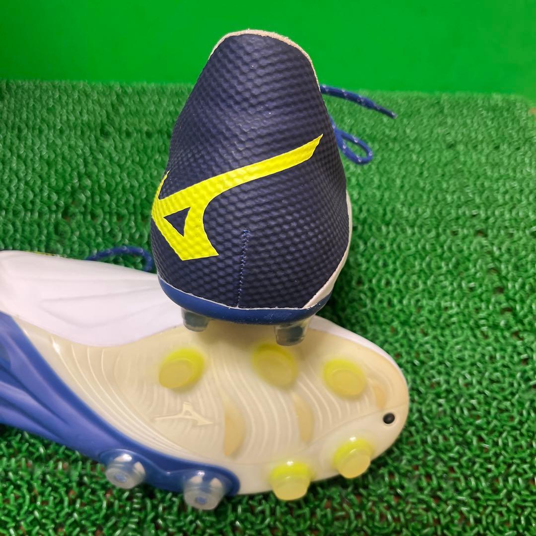 ミズノ サッカースパイク レビュラ2 V1(ホワイト×ブルー)