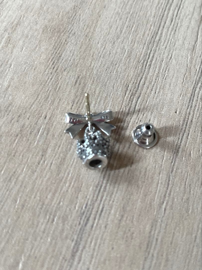 ジャスティンデイビス　クラウン　ピアス