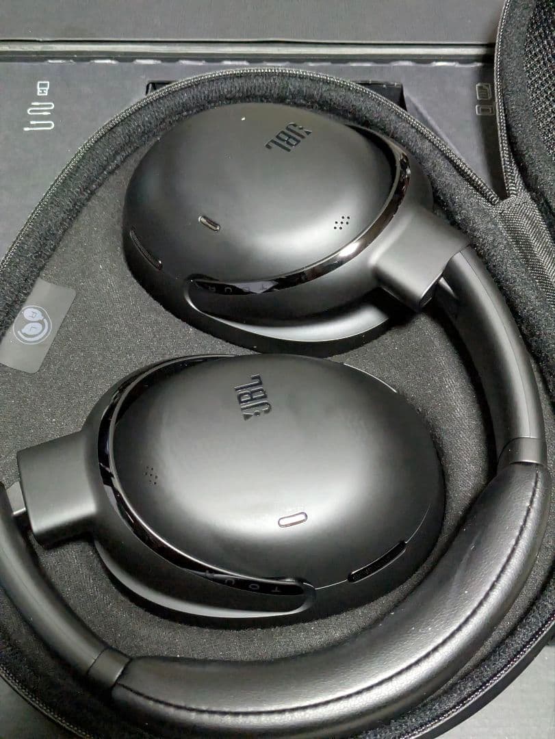 JBL Tour One M3 ワイヤレスヘッドホン