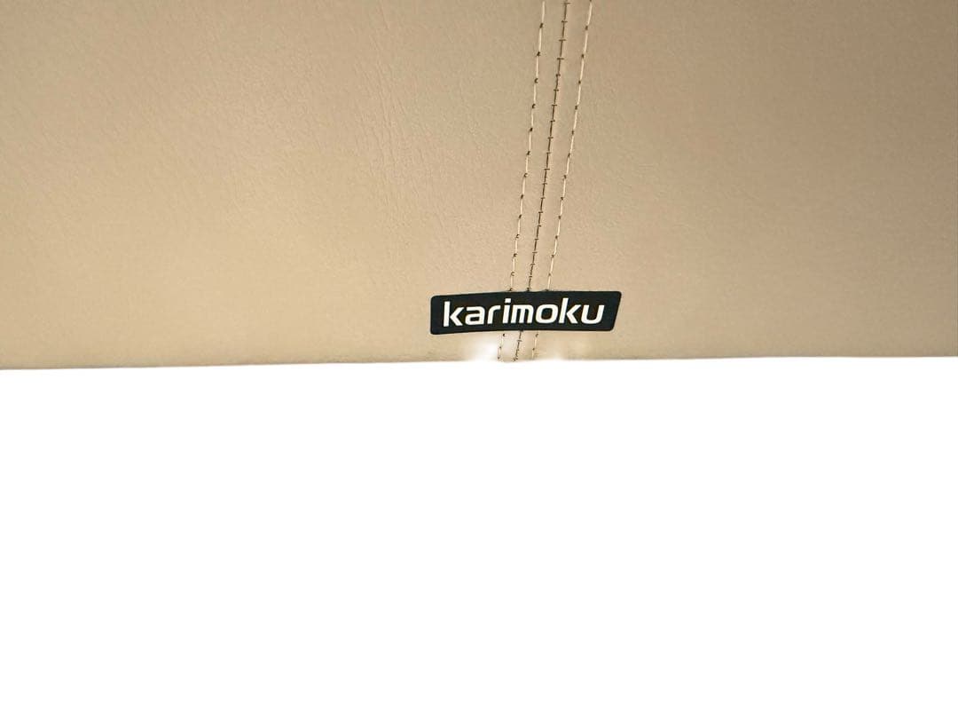 ◯カリモク karimoku アイボリー レザー 2人掛けソファ