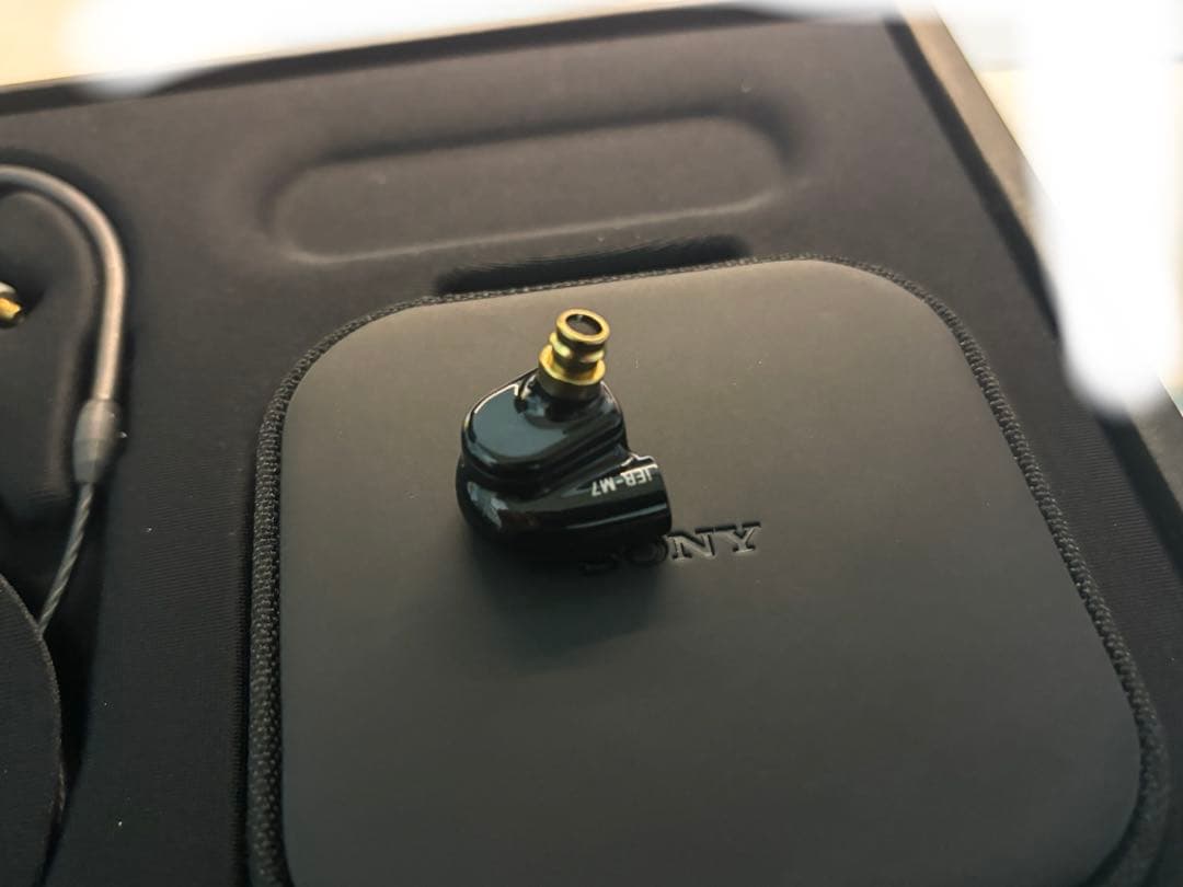 sony IER-m7 モニターイヤホン