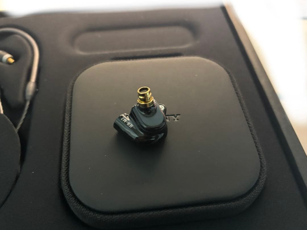 sony IER-m7 モニターイヤホン