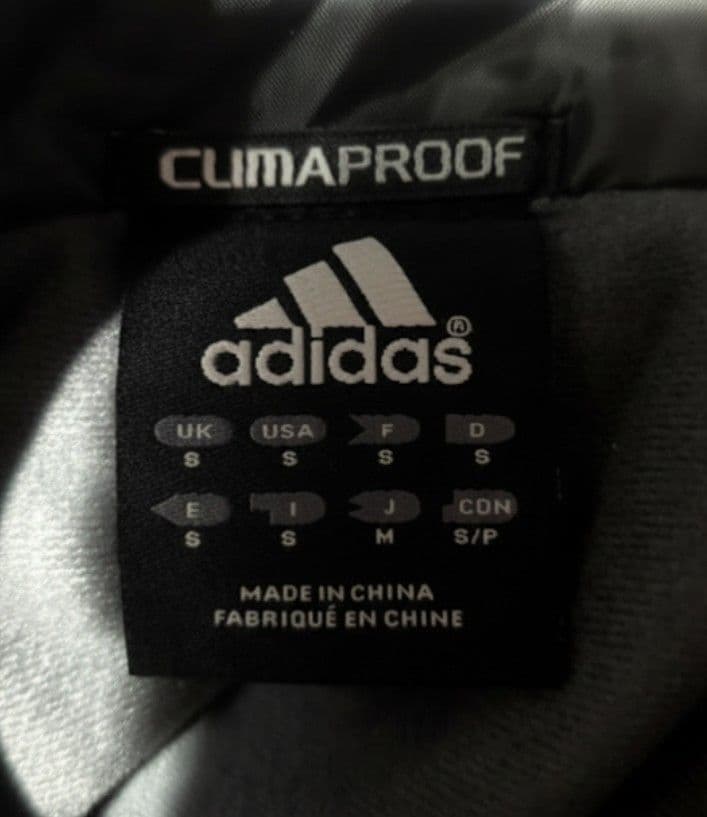 【adidas】 アディダス 　CLIMAPROOF 　ウィンドブレーカー　M