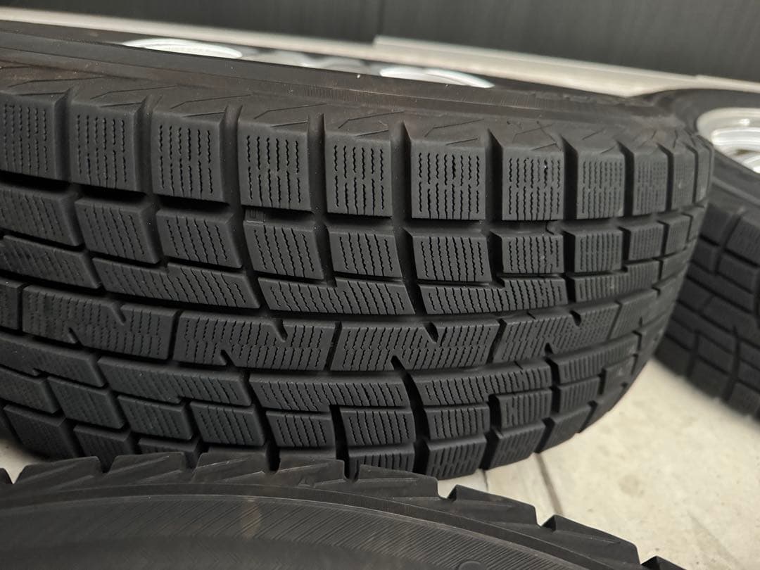 16インチ スタッドレスタイヤ&ホイールセット　215/65R16