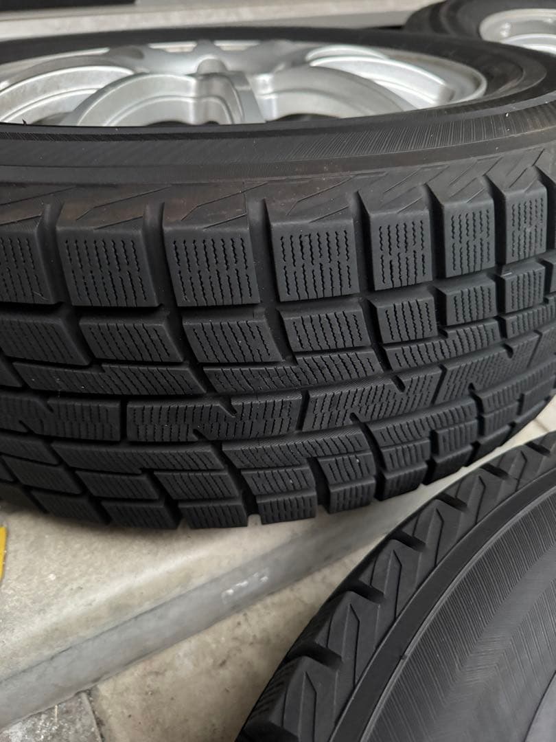 16インチ スタッドレスタイヤ&ホイールセット　215/65R16