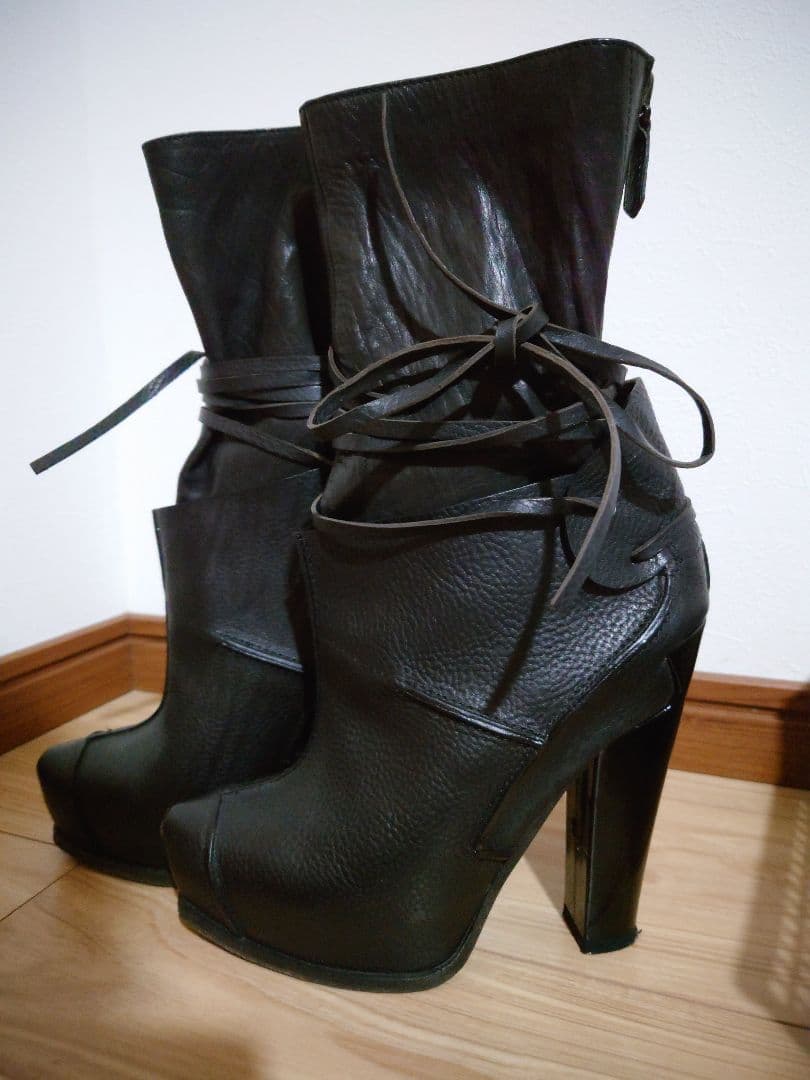 CINZIA ARAIA レザーブーツ