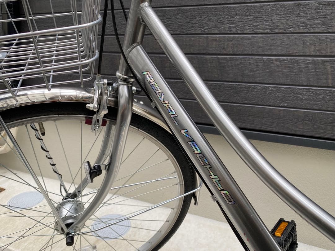 《大阪市・引取限定》26インチ自転車　オートライト・６段変速