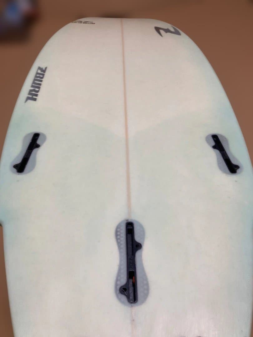 ゼブラサーフボード