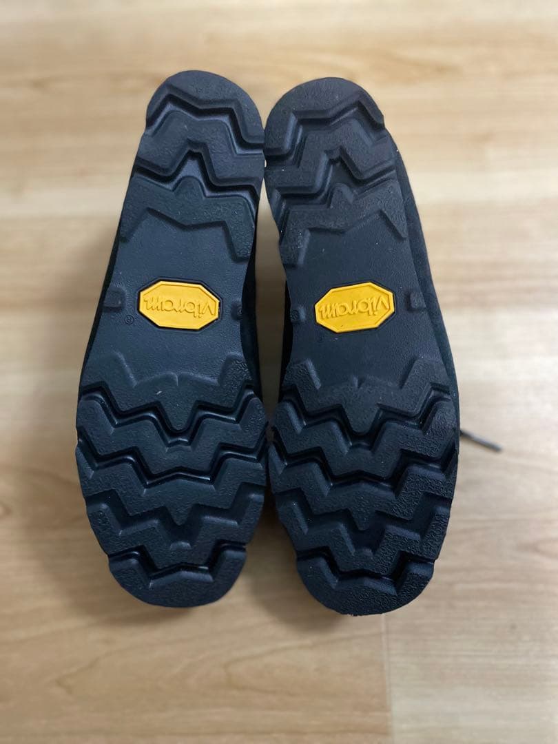 ゴールド極美品Clarksクラークス オリジナルズ ワラビー ゴアテックス