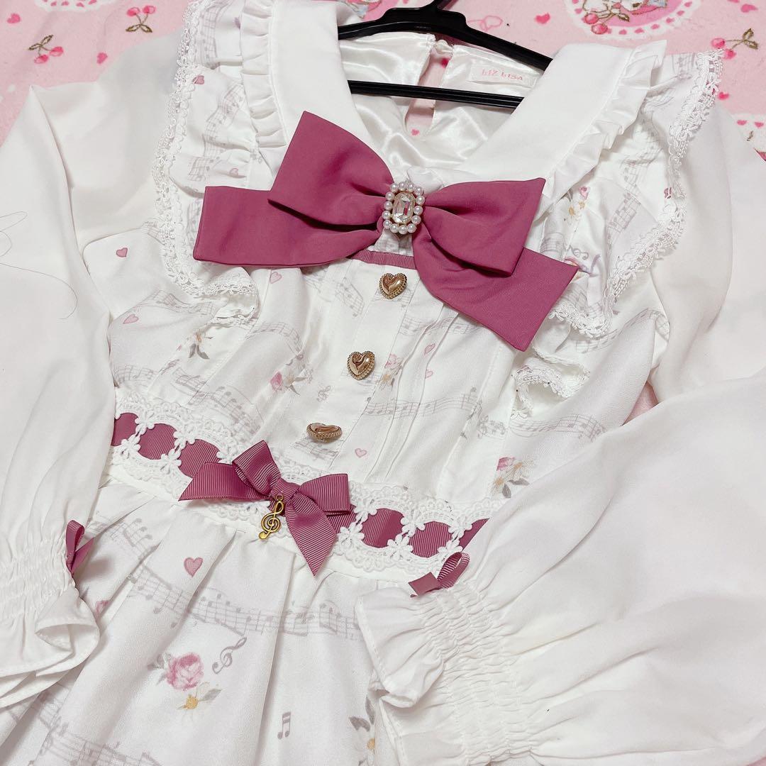 リズリサ♡メロディバニー柄♡セットアップ♡ホワイト♡