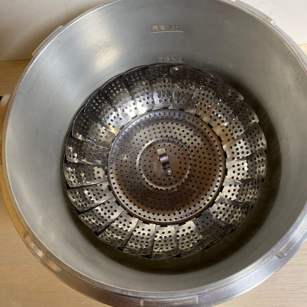 平和アルミ　圧力鍋 PCD-10W 10.0ℓ クッキングブック　貝印蒸し器付