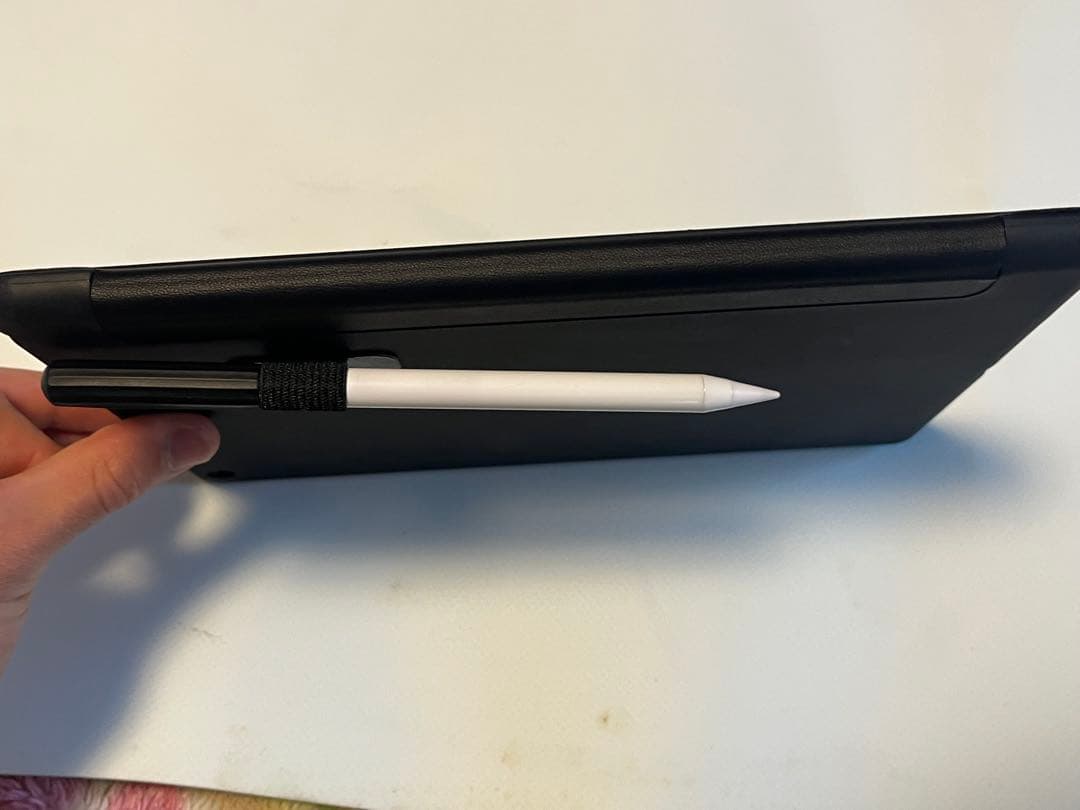 マ*ー様 Apple iPad 6世代　32GB セルラーモデル　ペンシル付き