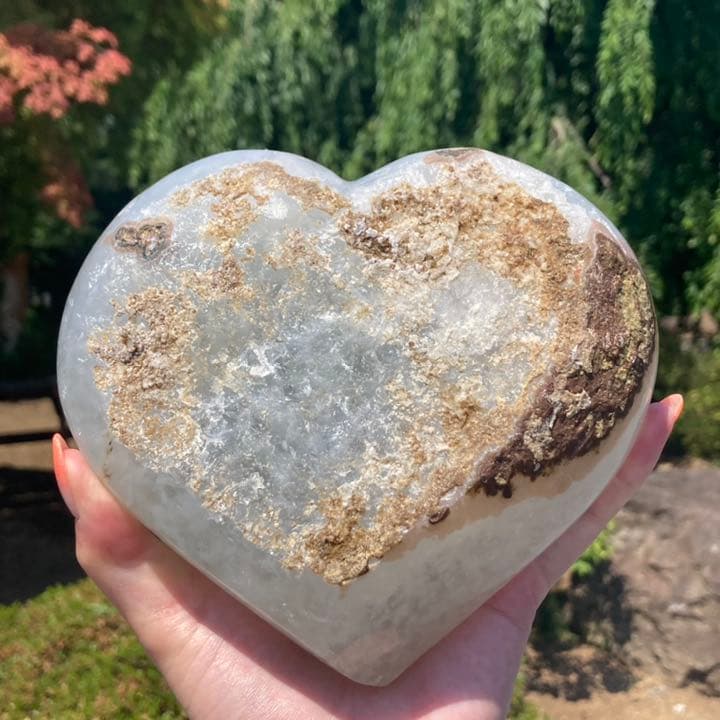 グリーンアメジスト プラシオライト ハート 原石