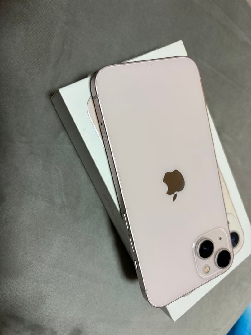 【美品】iPhone 13 256GB ピンク au SIMフリー【付属品完備】