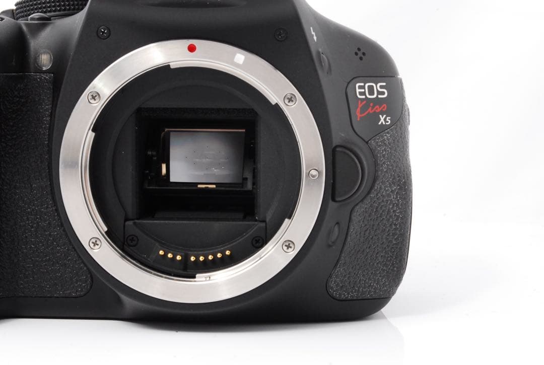 美品手振れ補正付きCanon Kiss X5 ダブルレンズセット