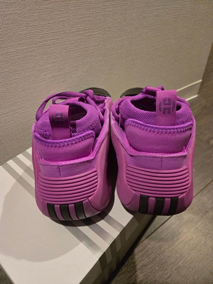 アディダス ハーデン ボリューム8　26.0センチ