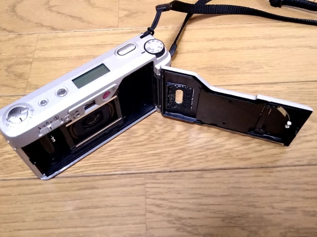 【ジャンク】RICOH GR1 DATE グレー フィルムカメラ