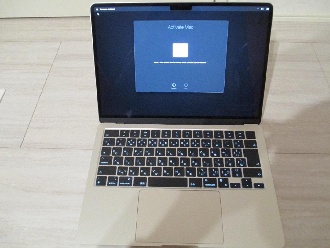 【美品】MacBook AirM2 202216GBSSD256GB充放電12回