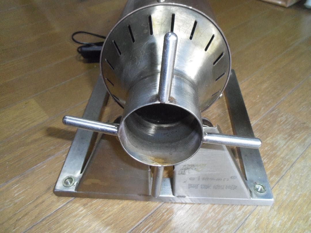 コーヒー焙煎機　半熱風式焙煎機　焙煎量：250g