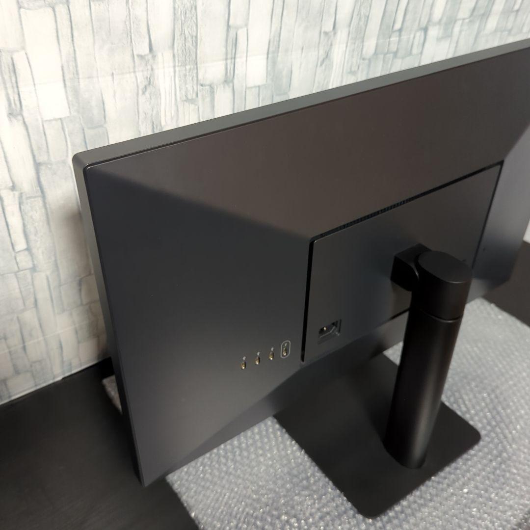 LG UltraFine 5K　MAC用モニター　27MD5KA