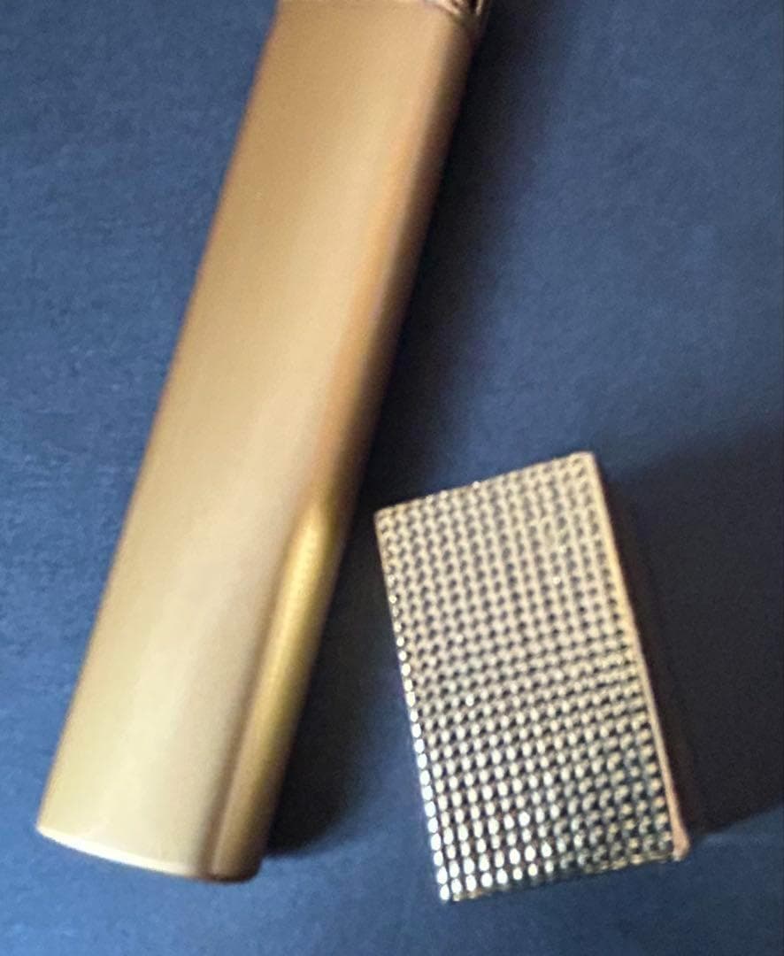 イヴサンローラン シガレットケース＋ライター＋火消 黒金 ロゴ ユニセックス美品