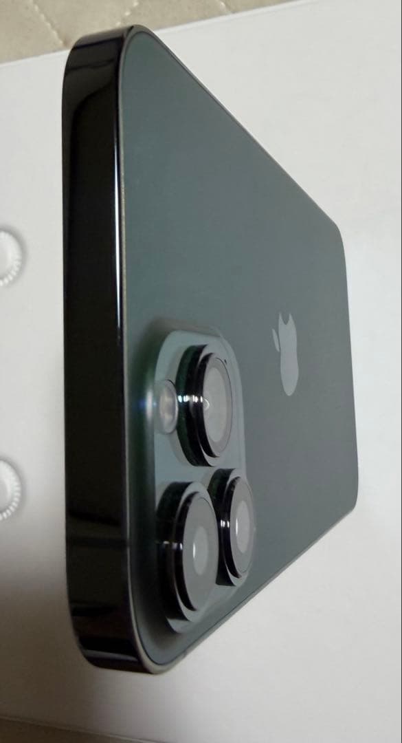 【極美品】iPhone13ProMax SIMフリー最大容量: 100%