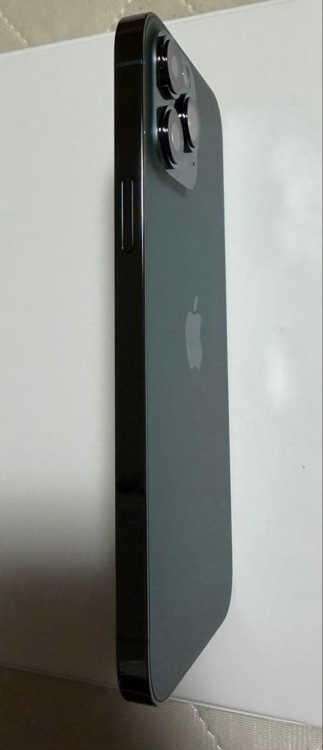 【極美品】iPhone13ProMax SIMフリー最大容量: 100%