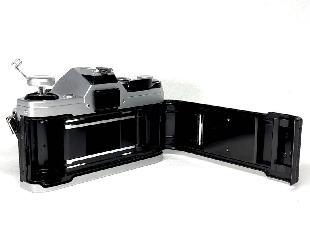 【完動品】キャノンフィルムカメラAE-1 & FD28mm No.334345