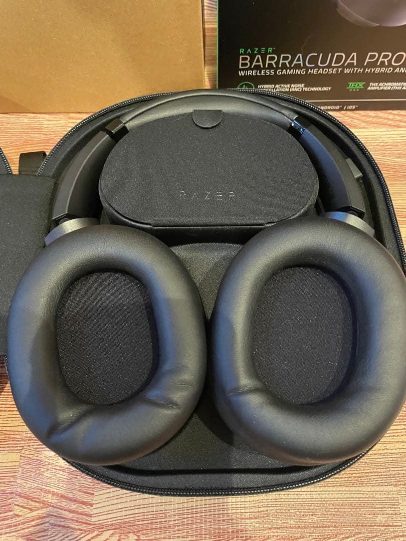 RAZER Barracuda Pro　RZ04-03780100-R3M1