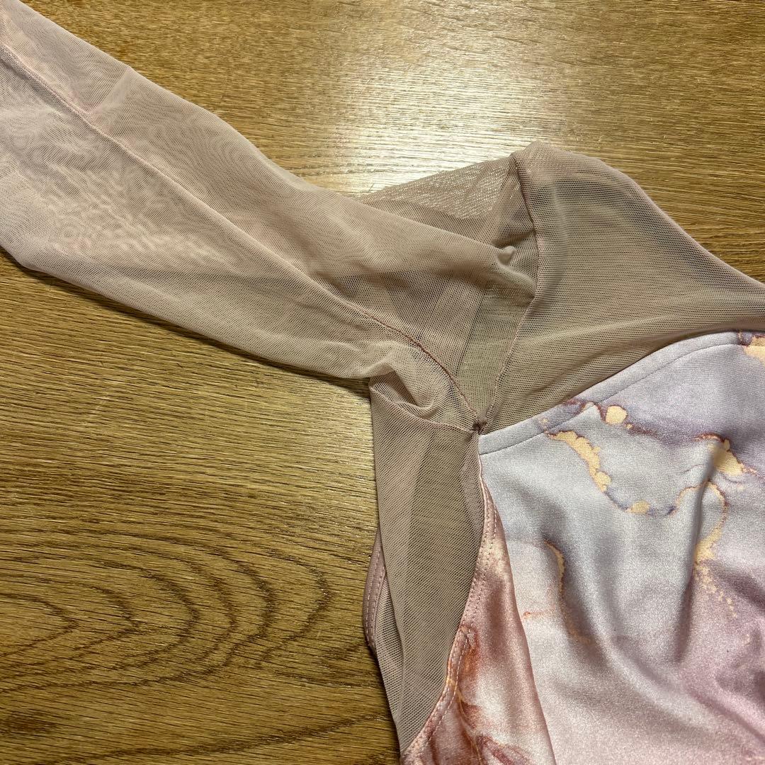 unoa レオタード