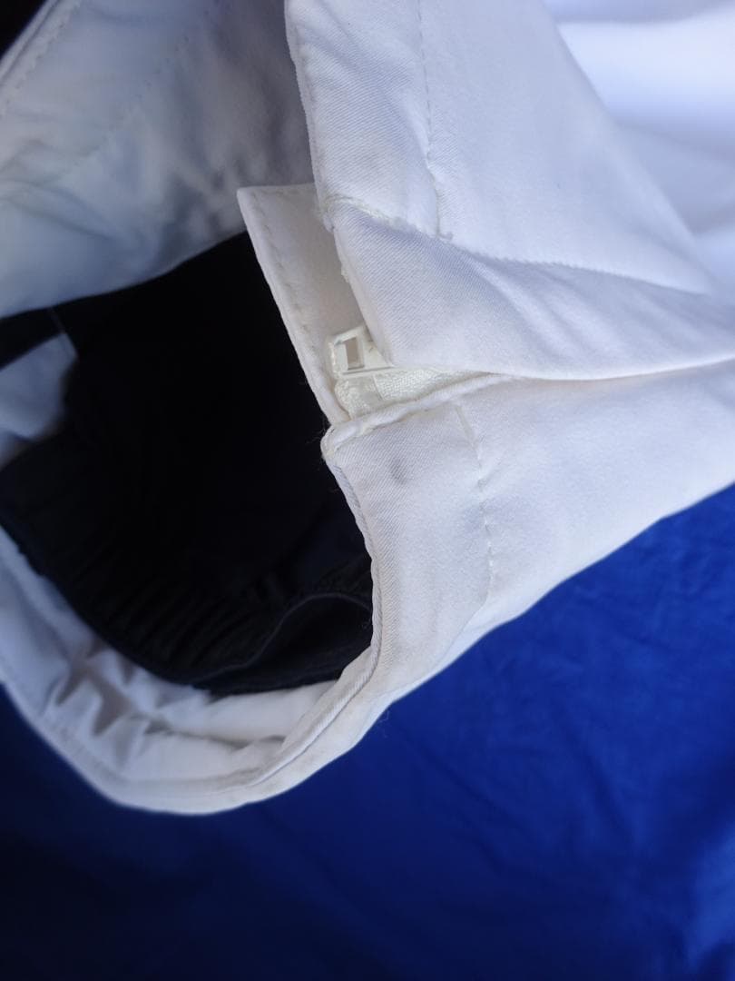 ★未使用★フェニックス レディースXLサイズ スキーウェア パンツ ホワイト白