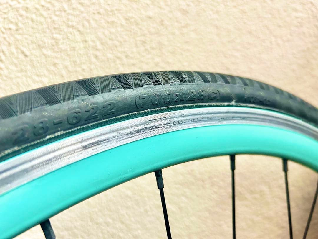 ビアンキ【Bianchi純正】クリンチャーホイール＆タイヤ後輪★珍しいチェレステ