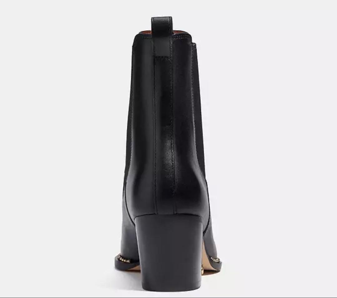 【COACH】新品ショートブーツ ピアス ブーティー ブラック 黒5.5C/23