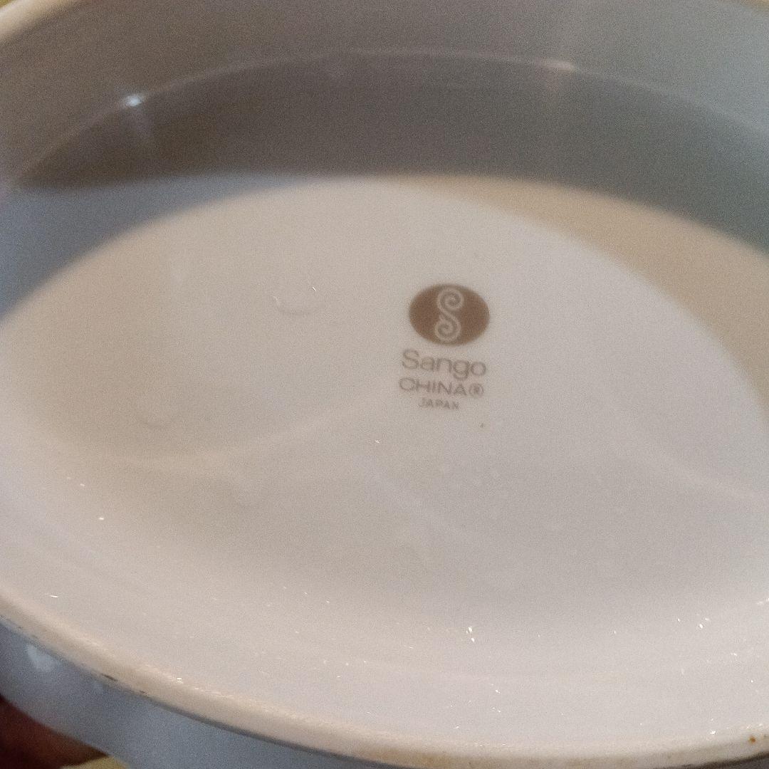 中華　飲茶　ドラゴン　龍　竜　食器　炒飯　チャーハン