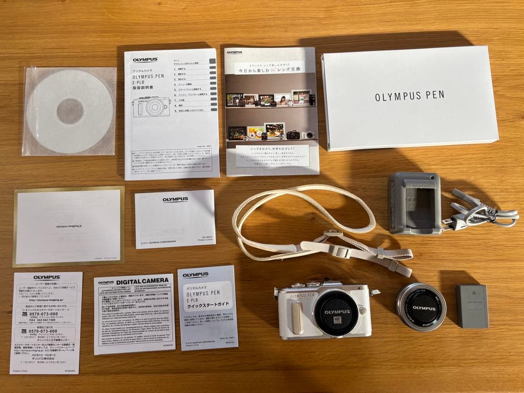 デジタルカメラ OLYMPUS PEN E-PL8