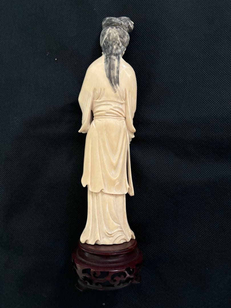 中国古美術品　マンモス　極上 彫刻　美人像437g