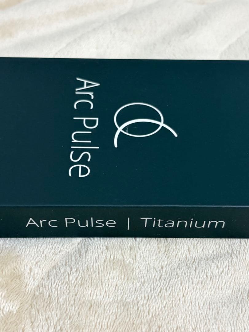 Arc Pulse アークパルス　iPhone13用バンパー　チタン製