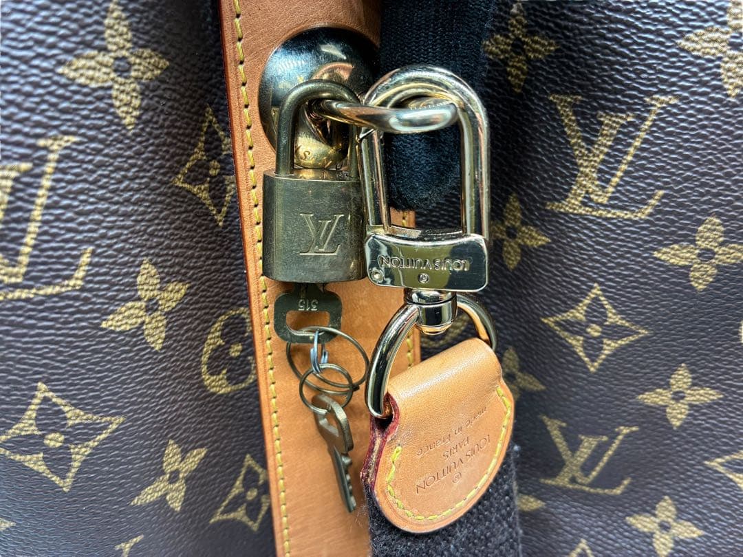 LOUIS VUITTON ルイヴィトン モノグラム サックマリーン