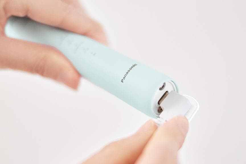 【新品 未使用】パナソニック Panasonic 電動歯ブラシ EW-DA18