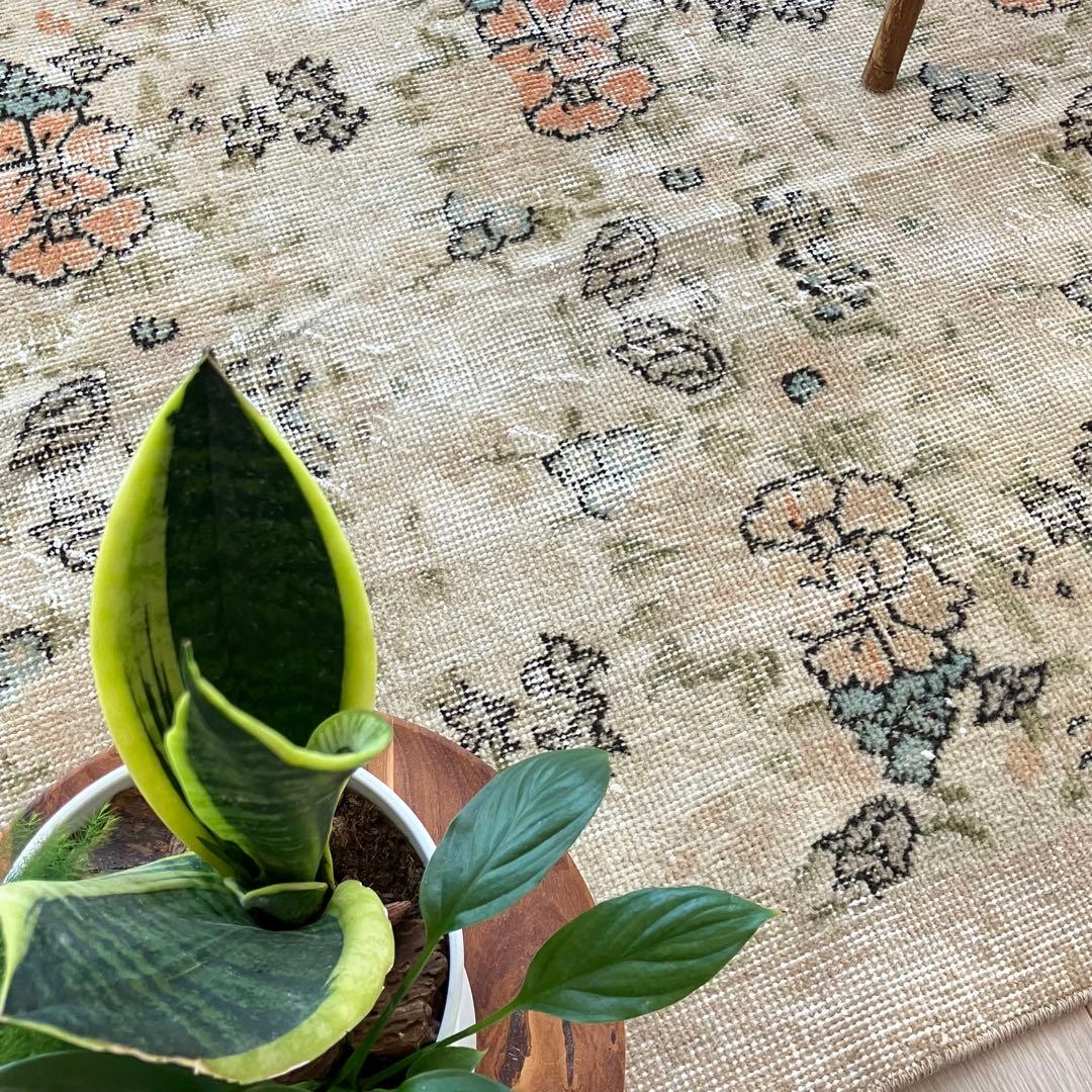 コーラル✳︎93×192カフェラテ／スカイブルー　フラワー　トルコヴィンテージラグ