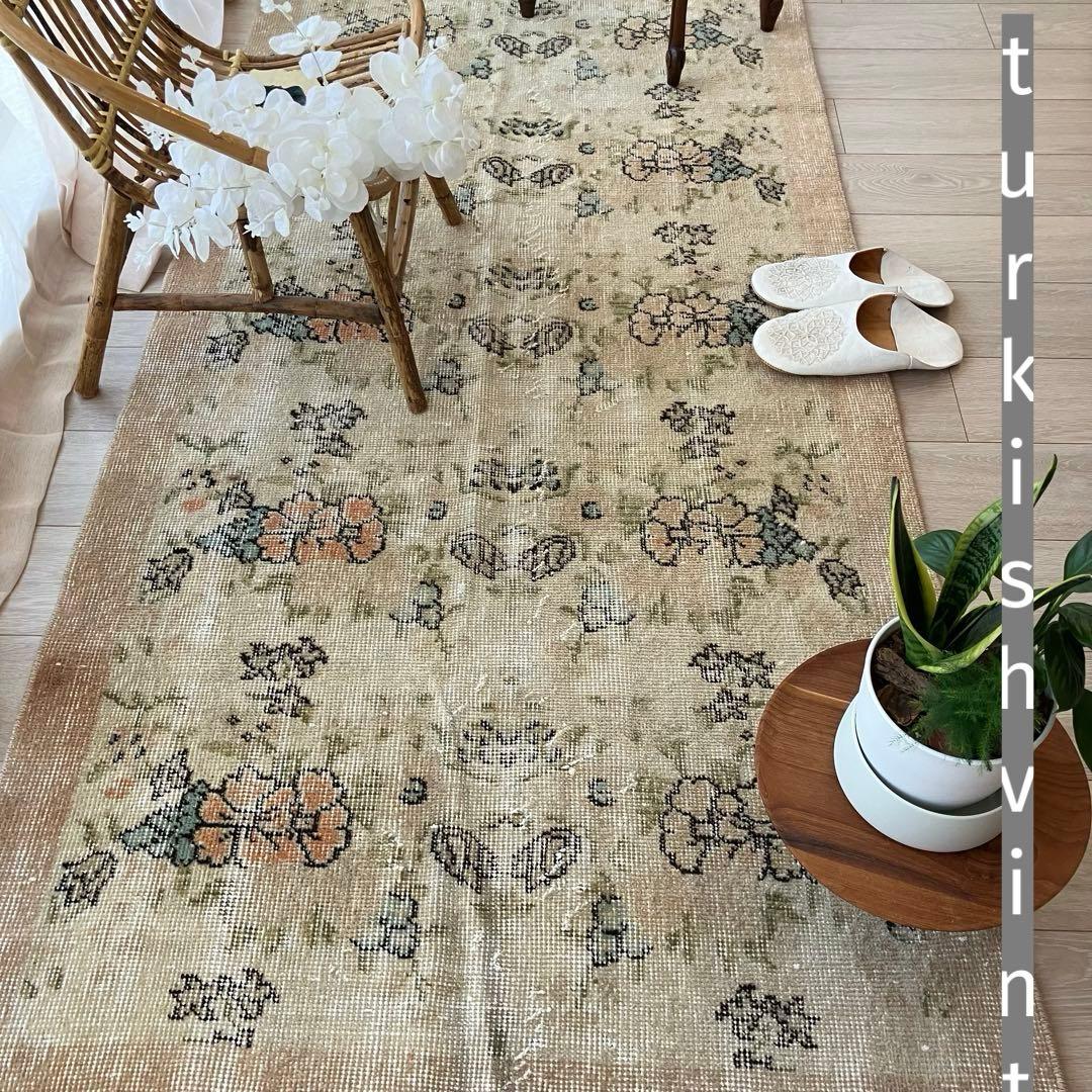 コーラル✳︎93×192カフェラテ／スカイブルー　フラワー　トルコヴィンテージラグ