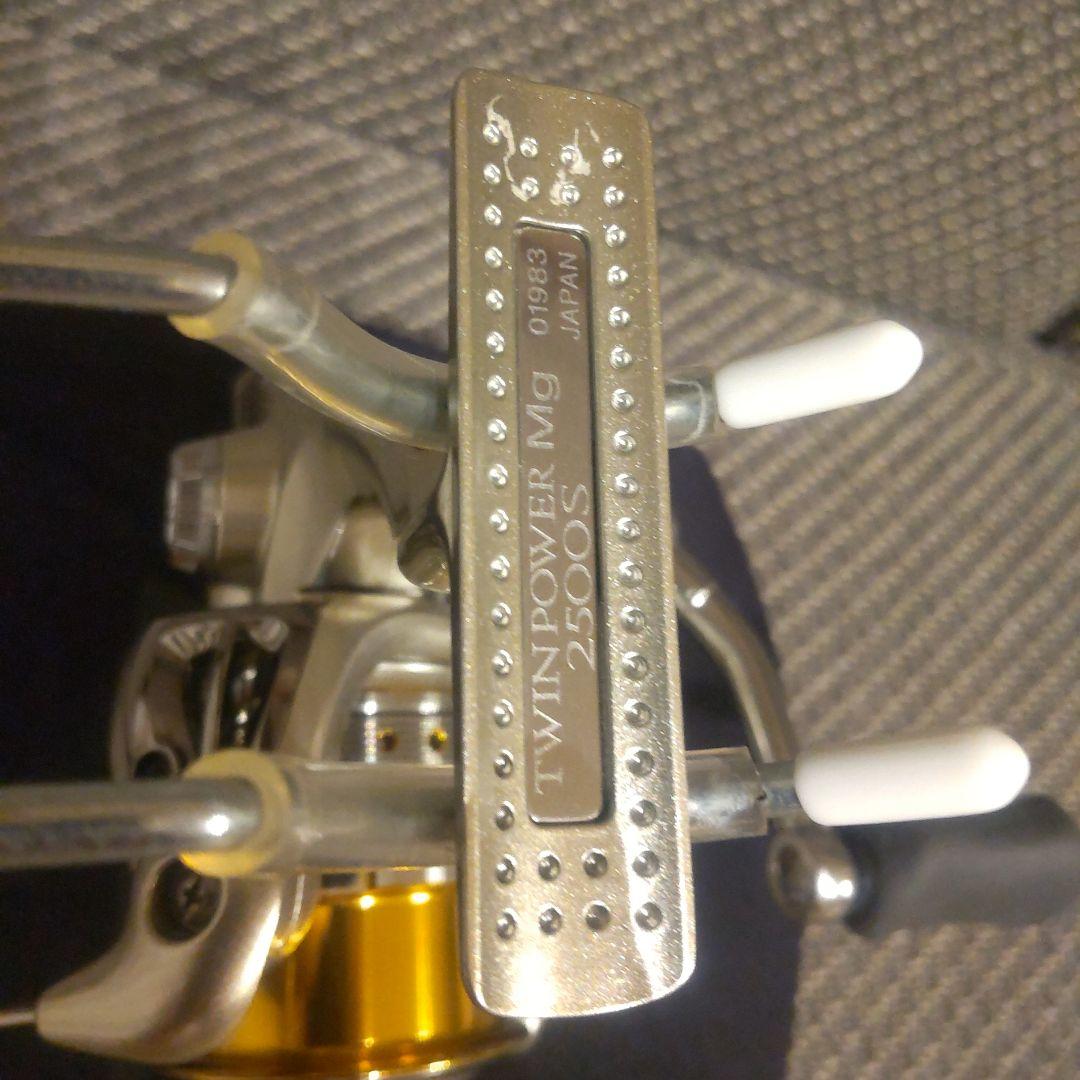 シマノ ツインパワー Mg 2500S 左右軸あり 日本製 実釣未使用