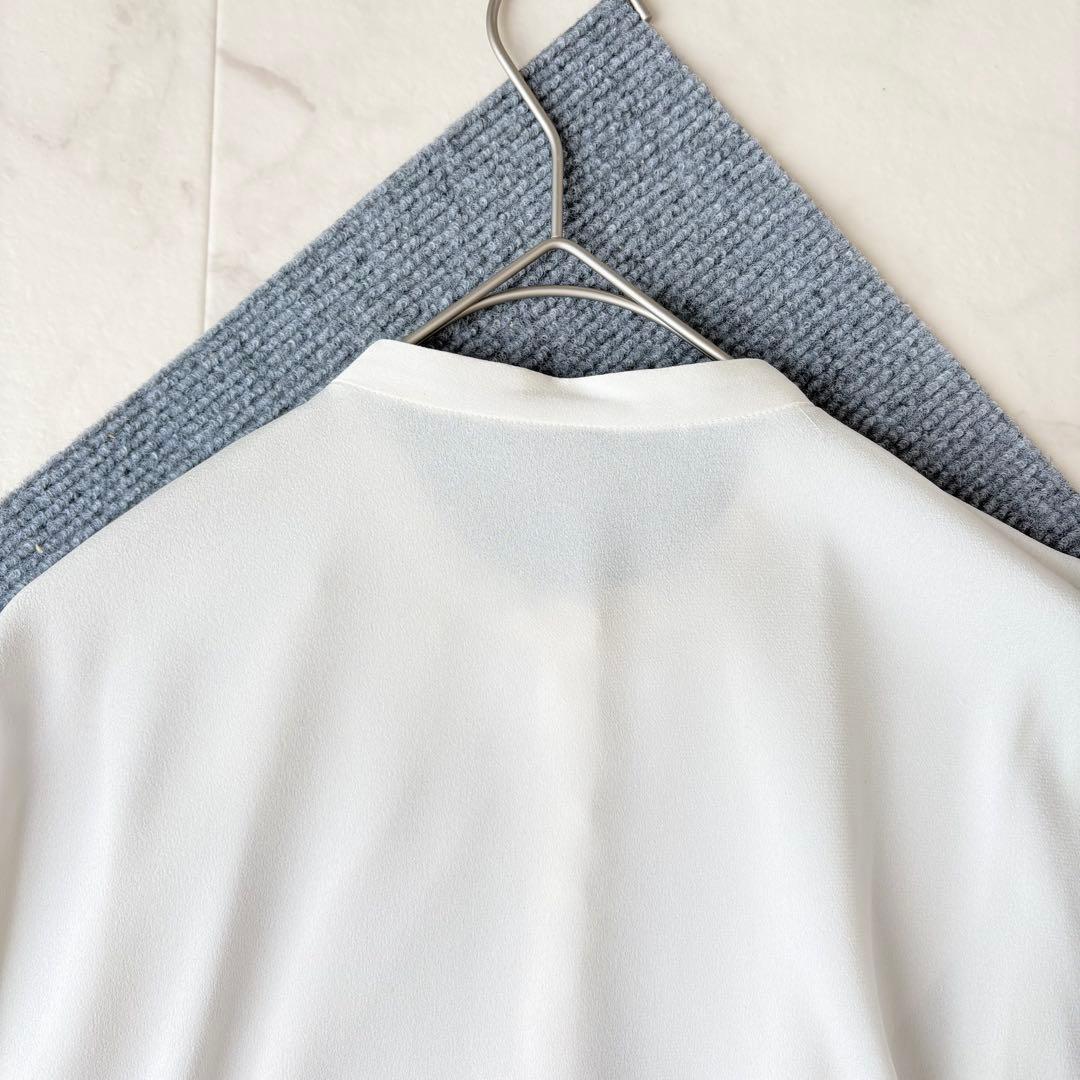 美品✨《アナイ》サテンアムンゼン フリルブラウス 36