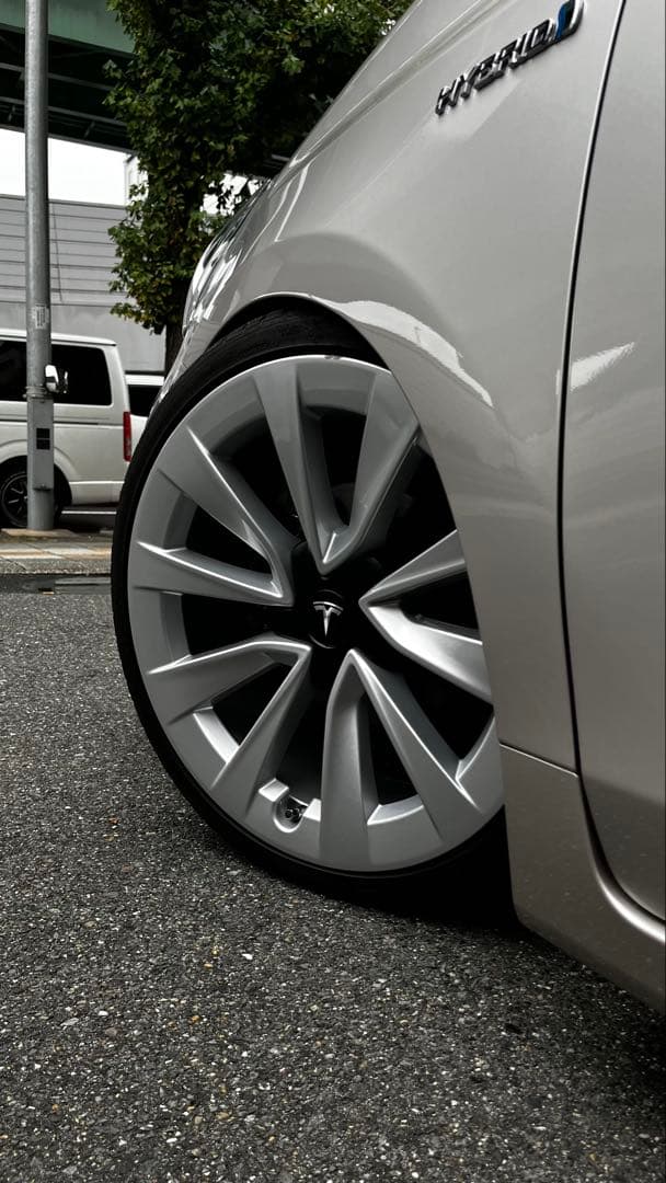 テスラ　モデル3 純正ホイール(4本)